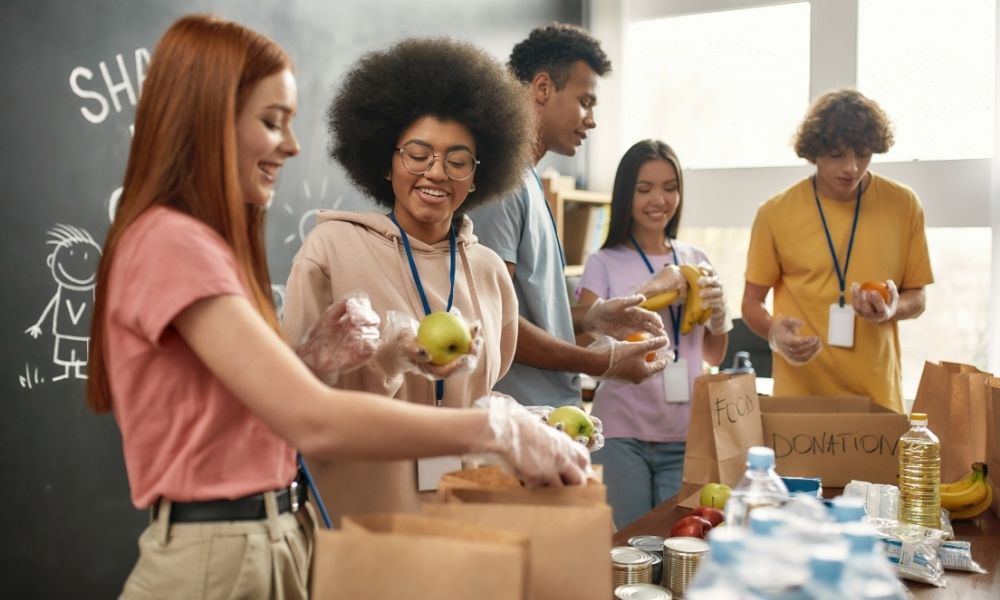 Summer Fun: Ways To Give Back to Your Community